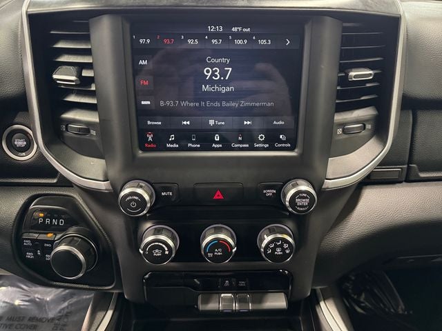 2020 RAM 1500 Big Horn/Lone Star 5.7 Liter V8 Hemi Crew Cab 4WD