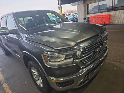 2022 RAM 1500 Laramie 5.7 Liter V8 Hemi Crew Cab 4WD