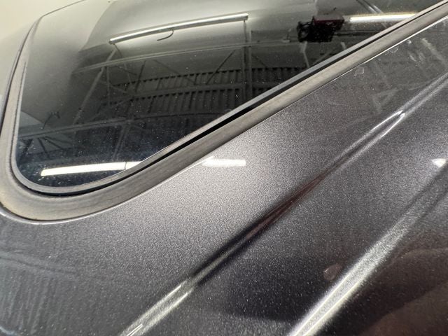 2022 RAM 1500 Laramie 5.7 Liter V8 Hemi Crew Cab 4WD