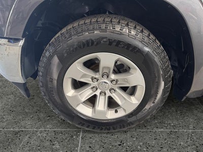 2022 RAM 1500 Laramie 5.7 Liter V8 Hemi Crew Cab 4WD