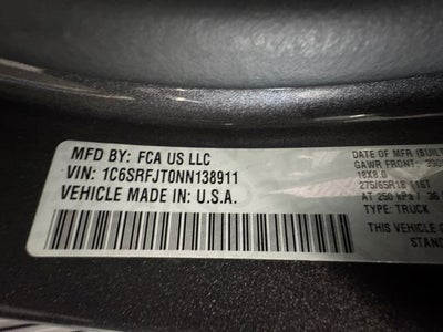 2022 RAM 1500 Laramie 5.7 Liter V8 Hemi Crew Cab 4WD