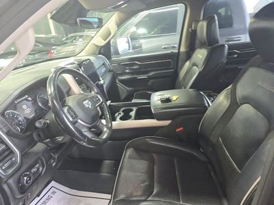 2022 RAM 1500 Laramie 5.7 Liter V8 Hemi Crew Cab 4WD
