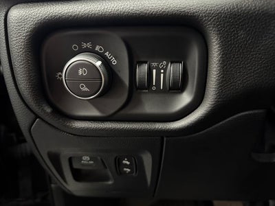 2023 RAM 1500 Laramie 5.7 Liter V8 Hemi Crew Cab 4WD