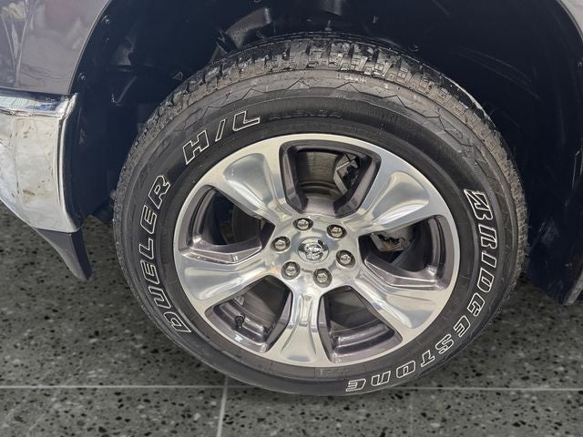 2023 RAM 1500 Laramie 5.7 Liter V8 Hemi Crew Cab 4WD