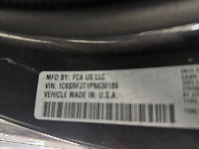 2023 RAM 1500 Laramie 5.7 Liter V8 Hemi Crew Cab 4WD