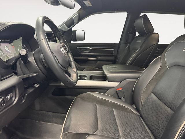 2023 RAM 1500 Laramie 5.7 Liter V8 Hemi Crew Cab 4WD