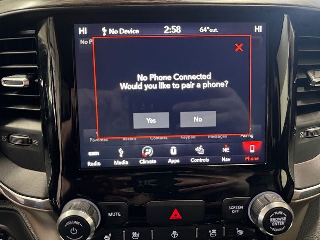 2019 RAM 1500 Laramie 5.7 Liter V8 Hemi Crew Cab 4WD