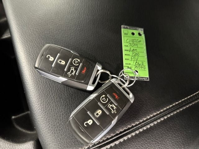 2019 RAM 1500 Laramie 5.7 Liter V8 Hemi Crew Cab 4WD