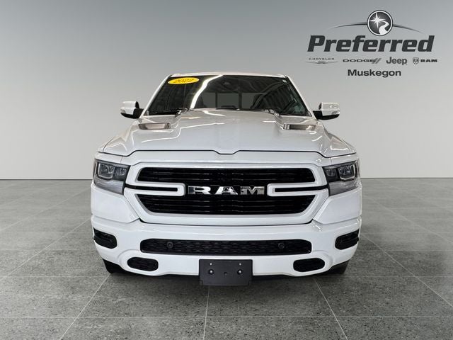 2022 RAM 1500 Laramie 5.7 Liter V8 Hemi Crew Cab 4WD