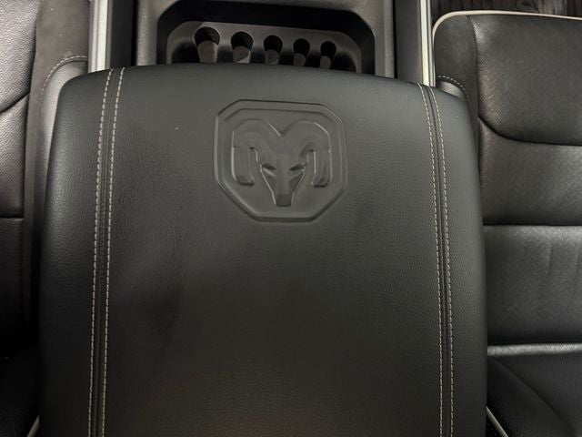 2022 RAM 1500 Laramie 5.7 Liter V8 Hemi Crew Cab 4WD