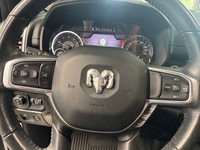 2022 RAM 1500 Laramie 5.7 Liter V8 Hemi Crew Cab 4WD
