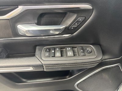 2022 RAM 1500 Laramie 5.7 Liter V8 Hemi Crew Cab 4WD