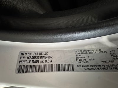 2022 RAM 1500 Laramie 5.7 Liter V8 Hemi Crew Cab 4WD