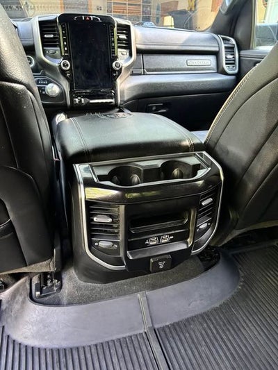 2020 RAM 1500 Laramie 5.7 Liter V8 Hemi Crew Cab 4WD