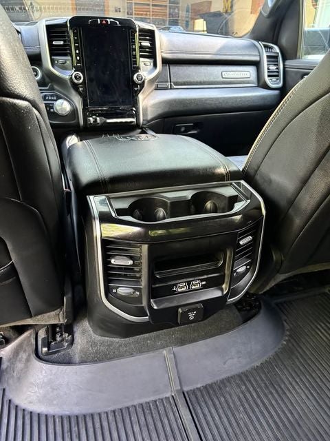 2020 RAM 1500 Laramie 5.7 Liter V8 Hemi Crew Cab 4WD