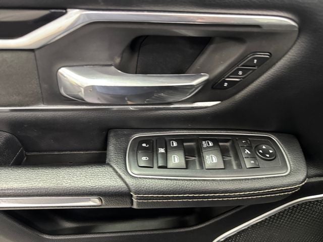 2020 RAM 1500 Laramie 5.7 Liter V8 Hemi Crew Cab 4WD