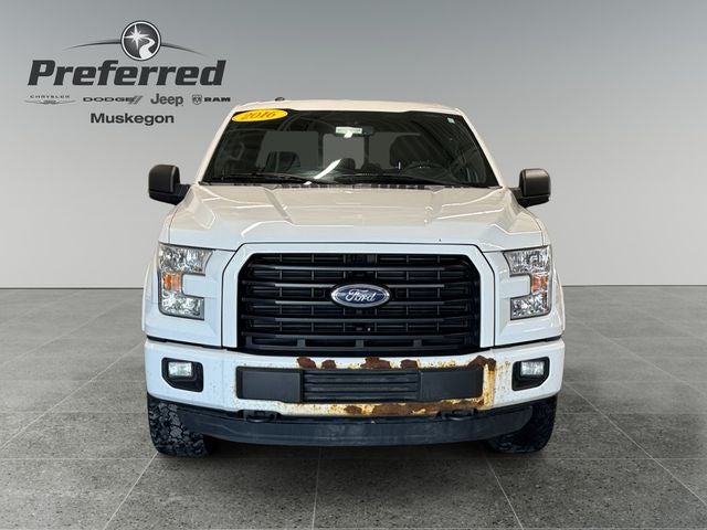 2016 Ford F-150 XLT 5.0 Liter V8 SuperCrew 4WD