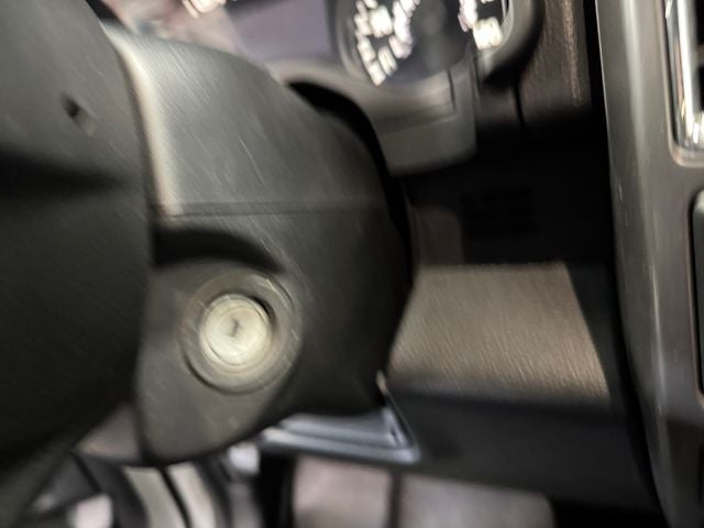 2016 Ford F-150 XLT 5.0 Liter V8 SuperCrew 4WD