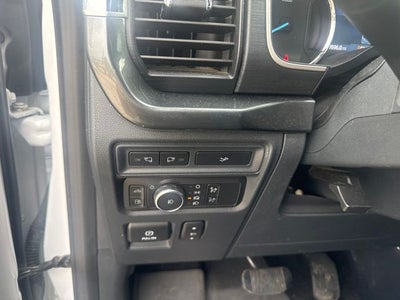 2022 Ford F-150 XLT 3.5 Liter PowerBoost Full-Hybrid V6 SuperCrew 4WD