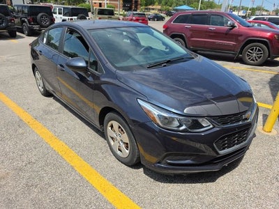 2016 Chevrolet Cruze LS 1.4 Liter Turbo 4D sedan Automatic
