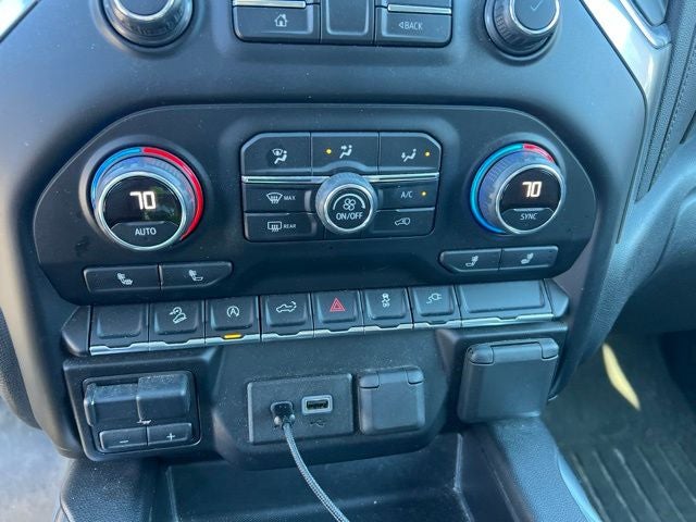 2019 Chevrolet Silverado 1500 RST 5.3 Liter V8 ecoTec3 Double Cab 4WD