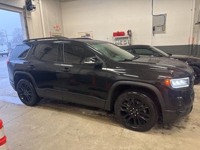 2022 GMC Acadia SLT 2.0 Liter Turbocharged AWD