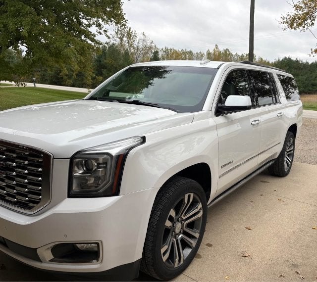 2019 GMC Yukon XL Denali 6.2 Liter V8 EcoTec3 4WD