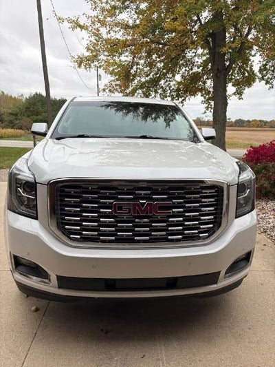 2019 GMC Yukon XL Denali 6.2 Liter V8 EcoTec3 4WD