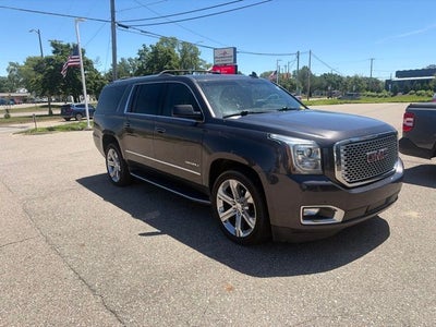 2017 GMC Yukon XL Denali 6.2 Liter V8 EcoTec3 4WD