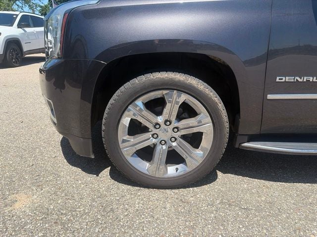 2017 GMC Yukon XL Denali 6.2 Liter V8 EcoTec3 4WD