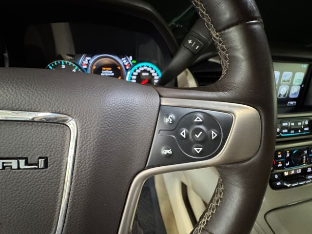 2017 GMC Yukon XL Denali 6.2 Liter V8 EcoTec3 4WD