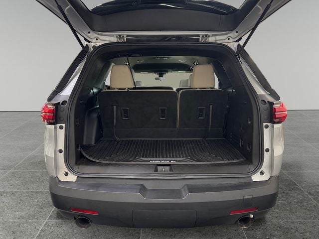 2022 Chevrolet Traverse LS 3.6 Liter V6 AWD 3rd Row Seating