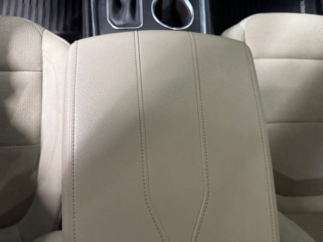 2022 Chevrolet Traverse LS 3.6 Liter V6 AWD 3rd Row Seating