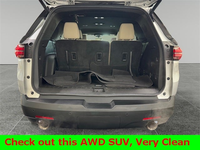 2022 Chevrolet Traverse LT 3.6 Liter V6 AWD 3rd Row Seating