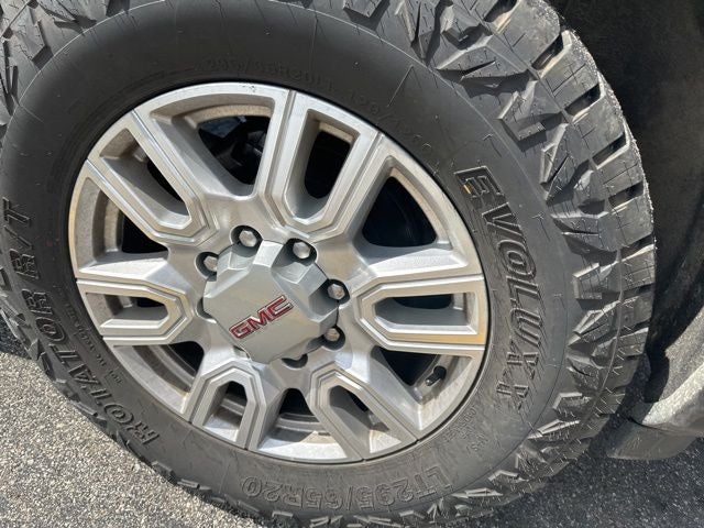 2024 GMC Sierra 2500HD SLE 6.6 Liter V8 Double Cab 4WD
