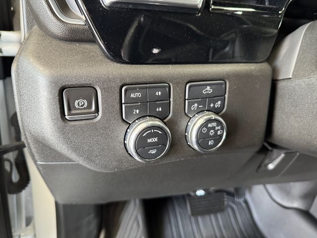 2024 GMC Sierra 2500HD SLE 6.6 Liter V8 Double Cab 4WD