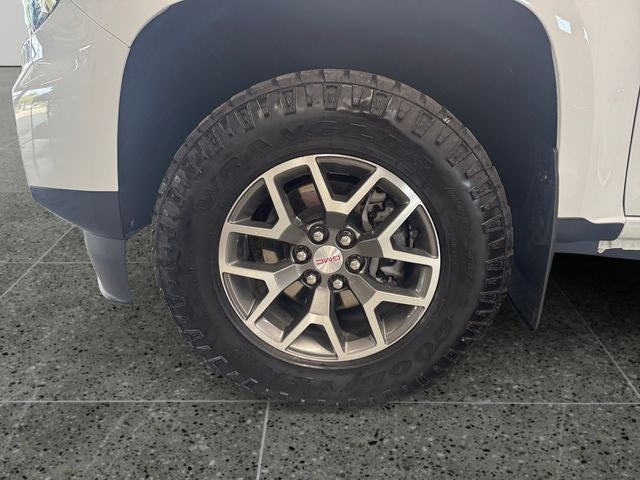 2022 GMC Canyon AT4 w/Cloth 3.6 Liter V6 Crew Cab 4WD
