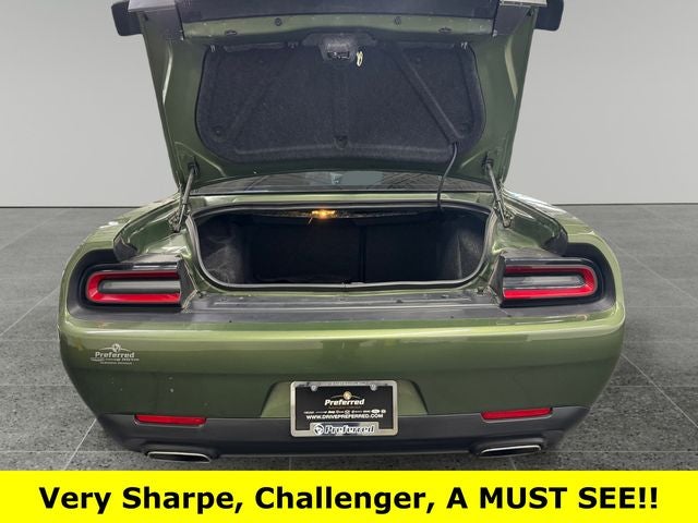 2022 Dodge Challenger SXT 3.6 Liter V6 2D Coupe RWD Automatic