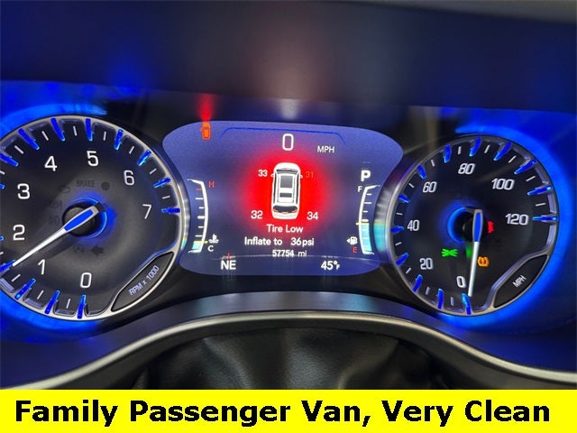 2024 Chrysler Pacifica Touring L 3.6 Liter V6 7 Passenger 3rd Row Seating