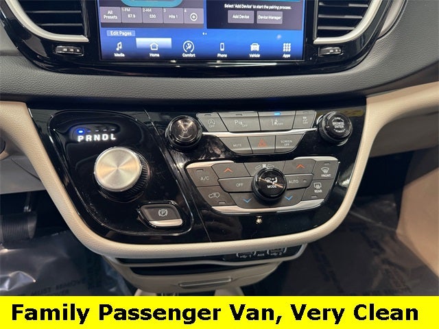 2024 Chrysler Pacifica Touring L 3.6 Liter V6 7 Passenger 3rd Row Seating