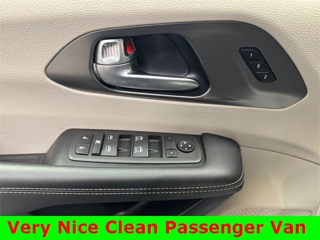 2024 Chrysler Pacifica Touring L 3.6 Liter V6 7 Passenger 3rd Row Seating
