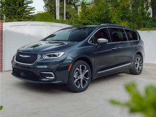 2021 Chrysler Pacifica Touring L 3.6 Liter V6 7 Passenger 3rd Row Seating