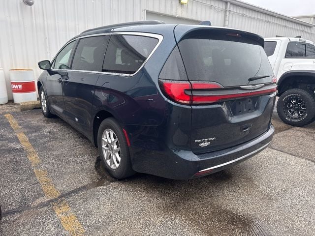 2022 Chrysler Pacifica Touring L 3.6 Liter V6 7 Passenger 3rd Row Seating