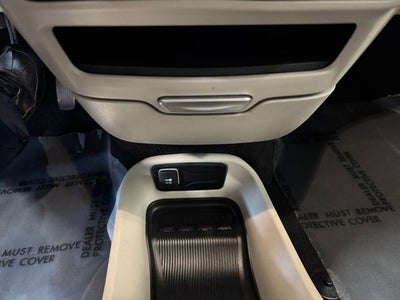 2023 Chrysler Pacifica Touring L 3.6 Liter V6 7 Passenger 3rd Row Seating
