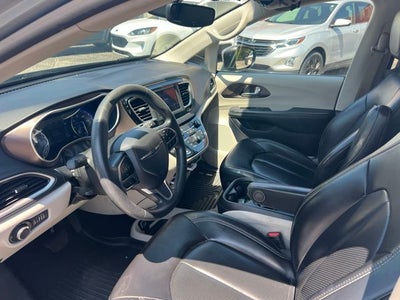 2021 Chrysler Voyager LXI 3.6 Liter V6 7 Passenger 3rd Row Seating