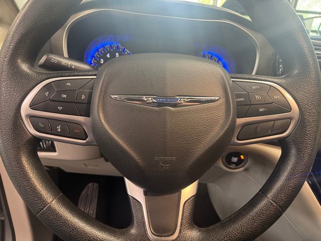 2021 Chrysler Voyager LXI 3.6 Liter V6 7 Passenger 3rd Row Seating