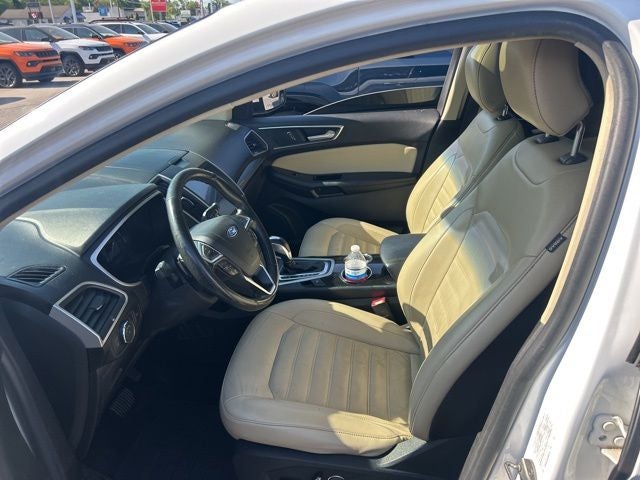 2016 Ford Edge SEL 3.5 Liter V6 AWD Leather Seating