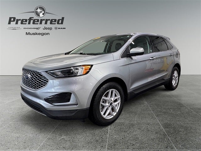 2023 Ford Edge SEL 2.0 Liter Ecoost AWD Leather Seating