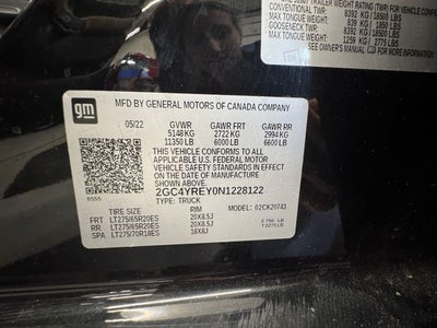 2022 Chevrolet Silverado 2500HD High Country 6.6 Liter V8 Turbodiesel Crew Cab 4WD