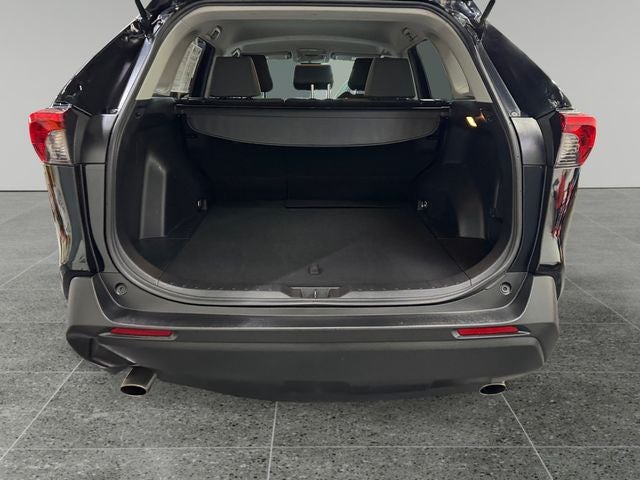 2020 Toyota RAV4 XLE 2.5 Liter AWD